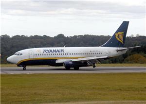 Fewer flights 'stimulate competitive prices at airports'
